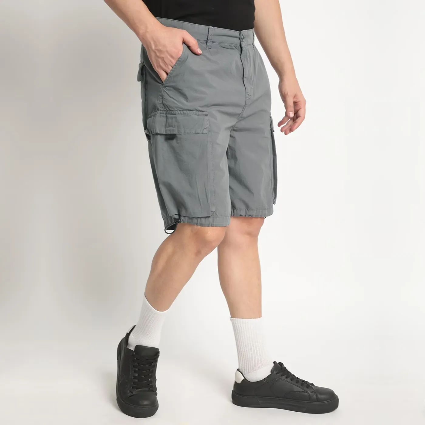Men Regular Fit Cargo Shorts - الصورة 2