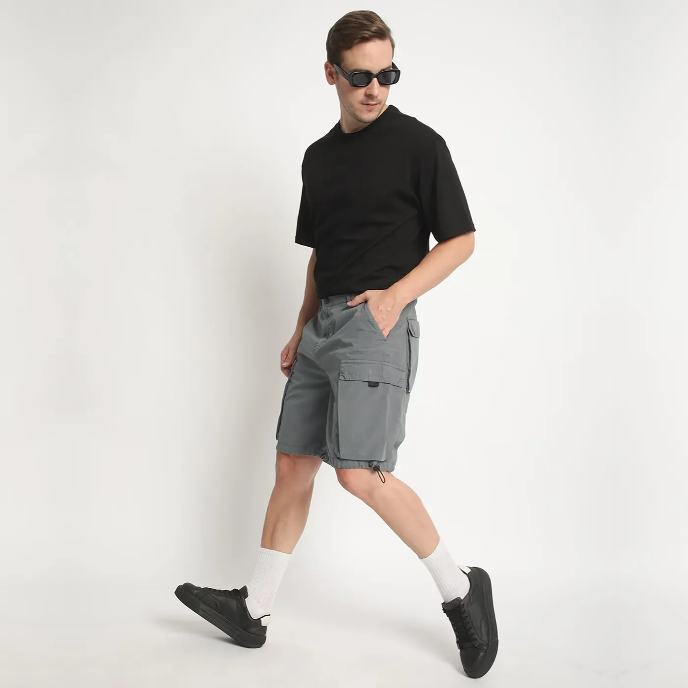Men Regular Fit Cargo Shorts - الصورة 5