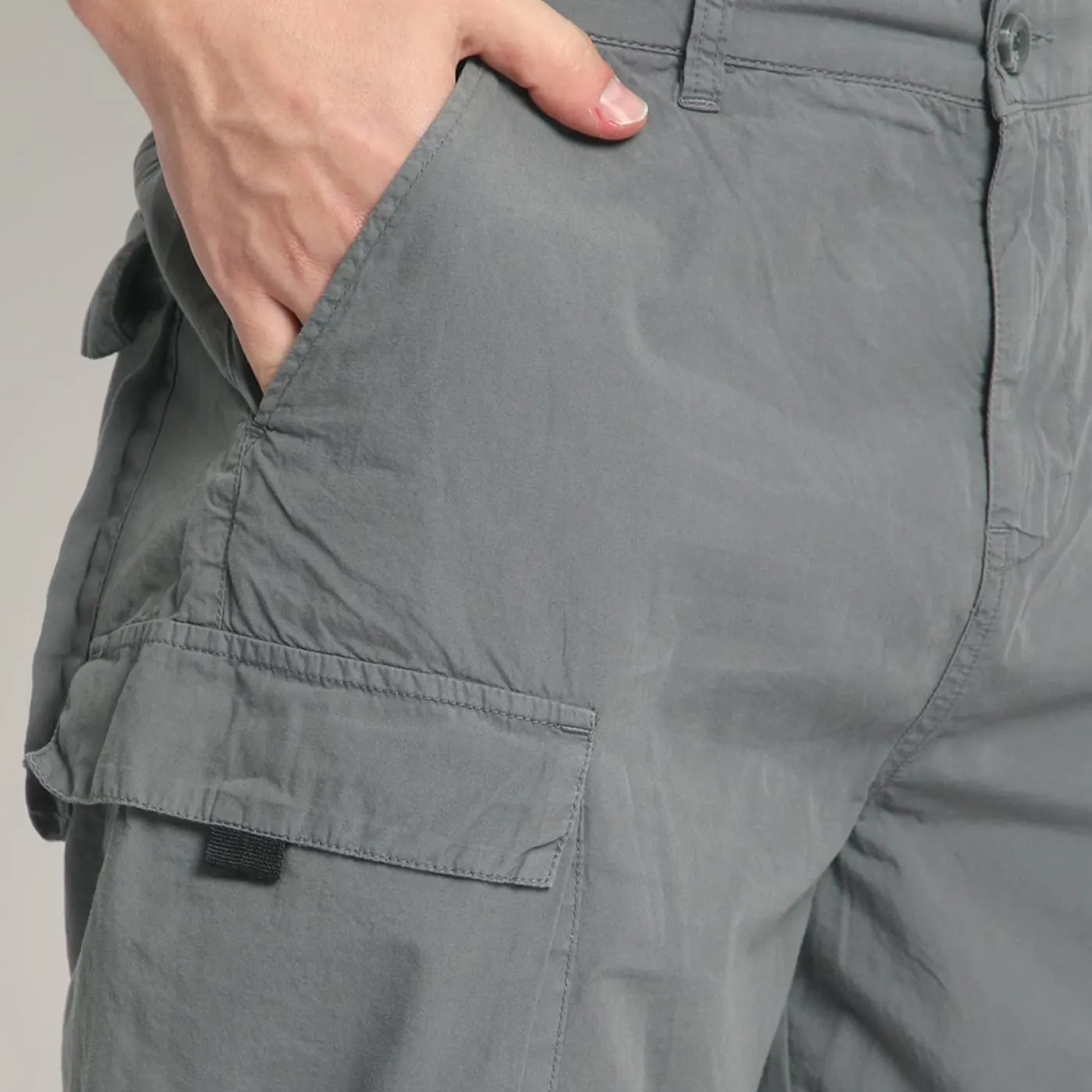 Men Regular Fit Cargo Shorts - الصورة 3